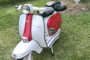 Lambretta Li 125 3 serie targa oro