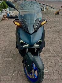 Yamaha XMAX 300 2023 Restyling PERFETTO