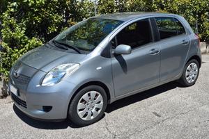 TOYOTA YARIS 1.0 BENZINA