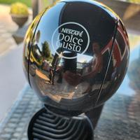 macchina caffè capsule Dolce Gusto. 