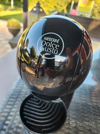 macchina caffè capsule Dolce Gusto. 