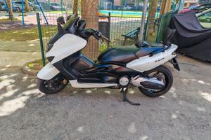 scooter tmax 500