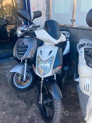 Kymco Scooter usata in vendita in Campania