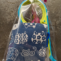 pacchettino Natale con dentro 4 oggetti