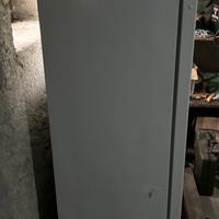 Congelatore verticale Hisense