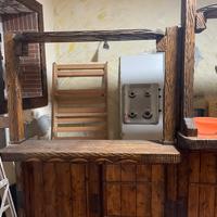Bancone bar in legno