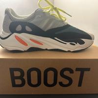 Scarpe Adidas Yeezy Boost 700