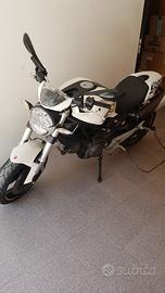 Ducati 696 anni 2014 abs