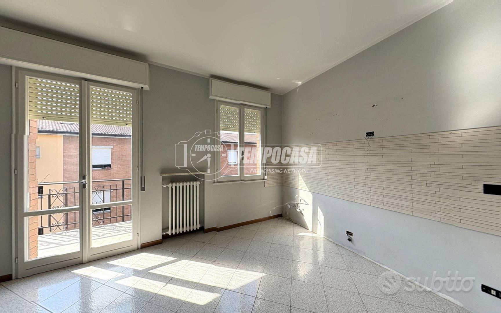 Appartamento – RE - Vista 3