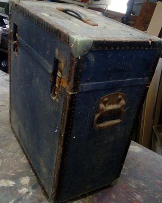 Case per apparecchiatura radio