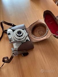 macchina fotografica antica 