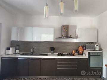 cucina lube usata