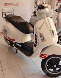 vespa 300 gts super