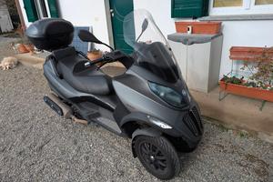 Piaggio mp3 500 sport