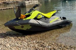 SEADOO SPARK TRIXX 2