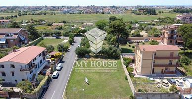 Terreno di 1040 m² a Roma
