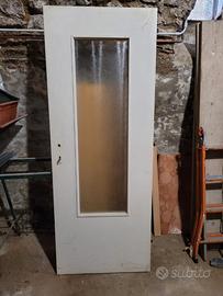 Porte usate in legno