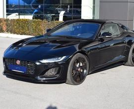 Jaguar F-Type 2.0 aut. Coupé R-Dynamic BLACK