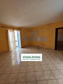 A 2 Passi Da Via Atenea 80Mq Ideale Casa/Vacanze