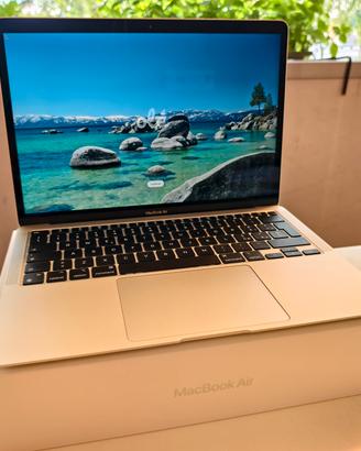 MacBookAir 13" M1 8/256gb