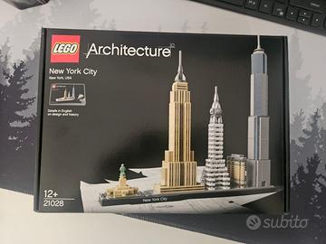 LEGO Architecture 21028 New York City