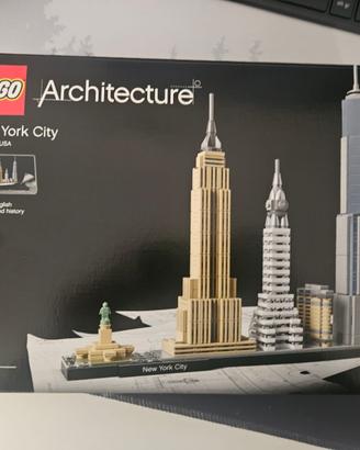 LEGO Architecture 21028 New York City