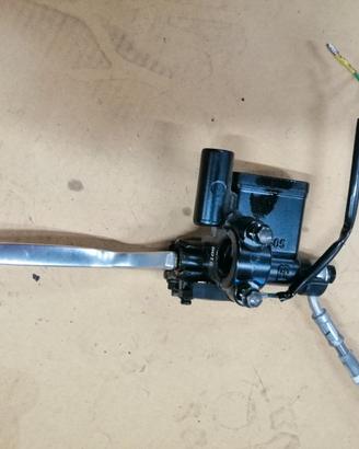 pompa freno usata sx kymco people s 