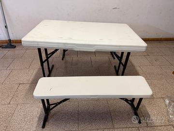 Tavolo da campeggio pieghevole