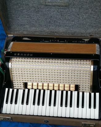 Fisarmonica Hohner Verdi III M 120 bassi