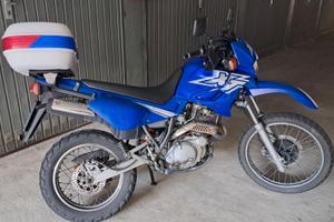 YAMAHA XT 600 E