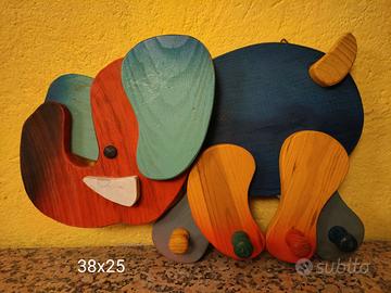 Porta abiti in legno