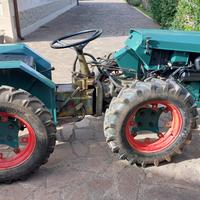Trattore snodato