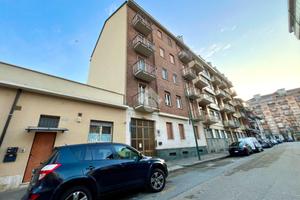 2 LOCALI A TORINO