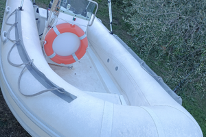 Gommone 4 metri con 2 motori completo di tutto