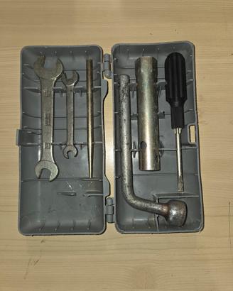 scatola attrezzi cofanetto fist 500/600 epoca