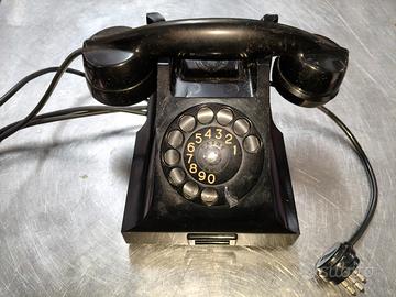 telefono in bachelite 