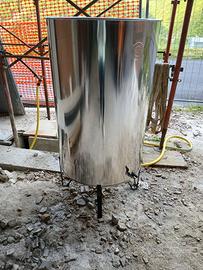 Contenitore acciaio inox per vino