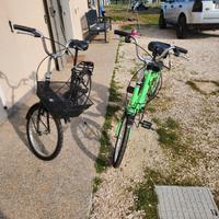 Coppia di bici pieghevoli da camper