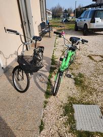 Coppia di bici pieghevoli da camper