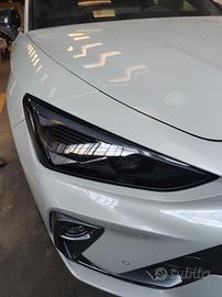 faro anteriore destro Cupra Leon