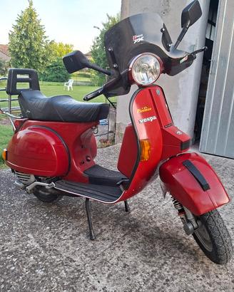 Vespa px 200 arcobaleno  anno 1984