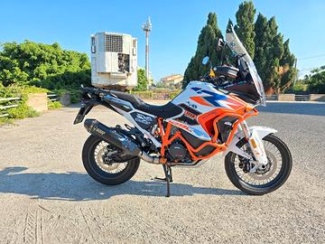 KTM 1290 Super Adventure R  2025