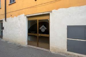UFFICIO A CASALBUTTANO ED UNITI