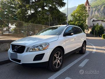 🚗 Volvo XC60 Automatico 2011 