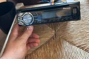 Stereo pioneer DEH-1600UB