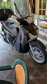 SH150i 2013 km47000 con copertapioggia