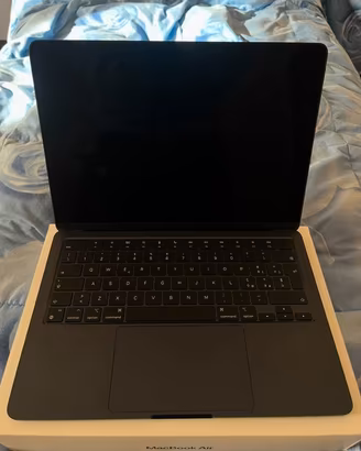 Mac air m2 13” 256Gb