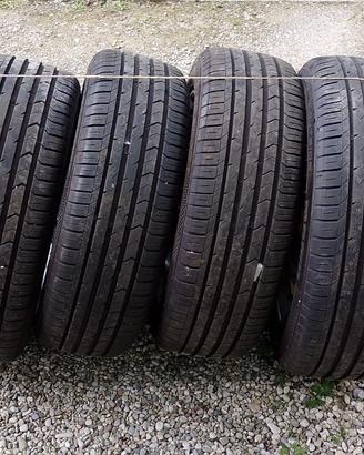 Gomme auto quasi nuove