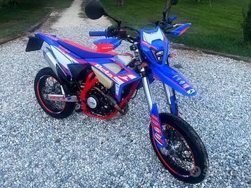 Beta 125 4t RR Motard