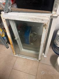 Infissi vecchi alluminio ferro